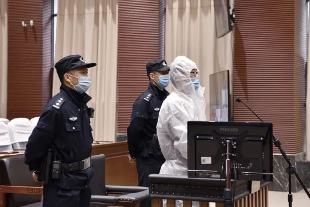 自治区民宗委原副主任玉石受贿案一审获刑十一年半